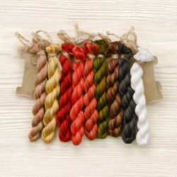 НМул-Крд-3322 Набор ниток OwlForest для схемы «Красные кардиналы» (DMC)  32, 36 каунт в 2 нити, 40 каунт в 1 нить