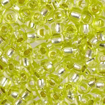 Бисер Preciosa 78153 светло-зеленый прозрачный с серебряным центром