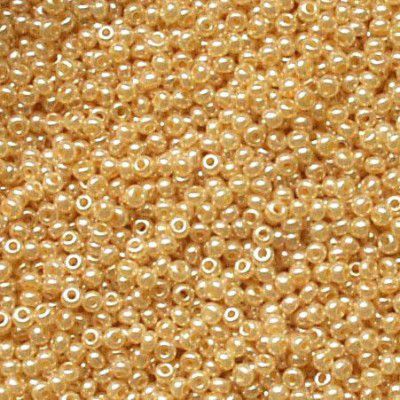 Бисер Preciosa 47112 топленое молоко перламутровый