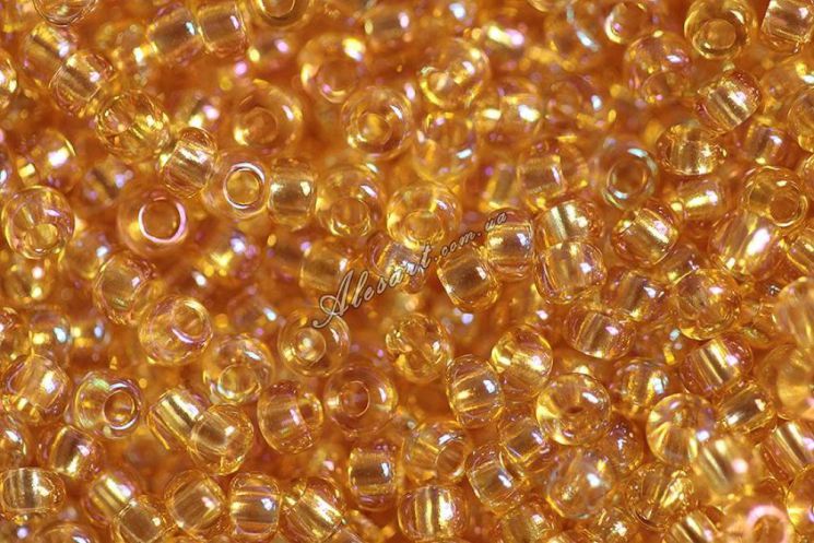 Бисер Preciosa 11020 соломенный глянцевый